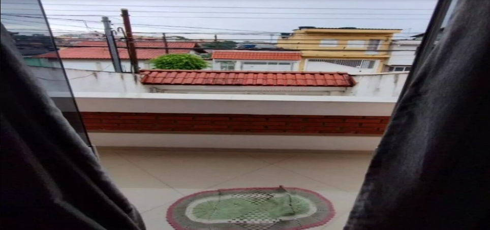 Sobrado ao lado do metrô itaquera