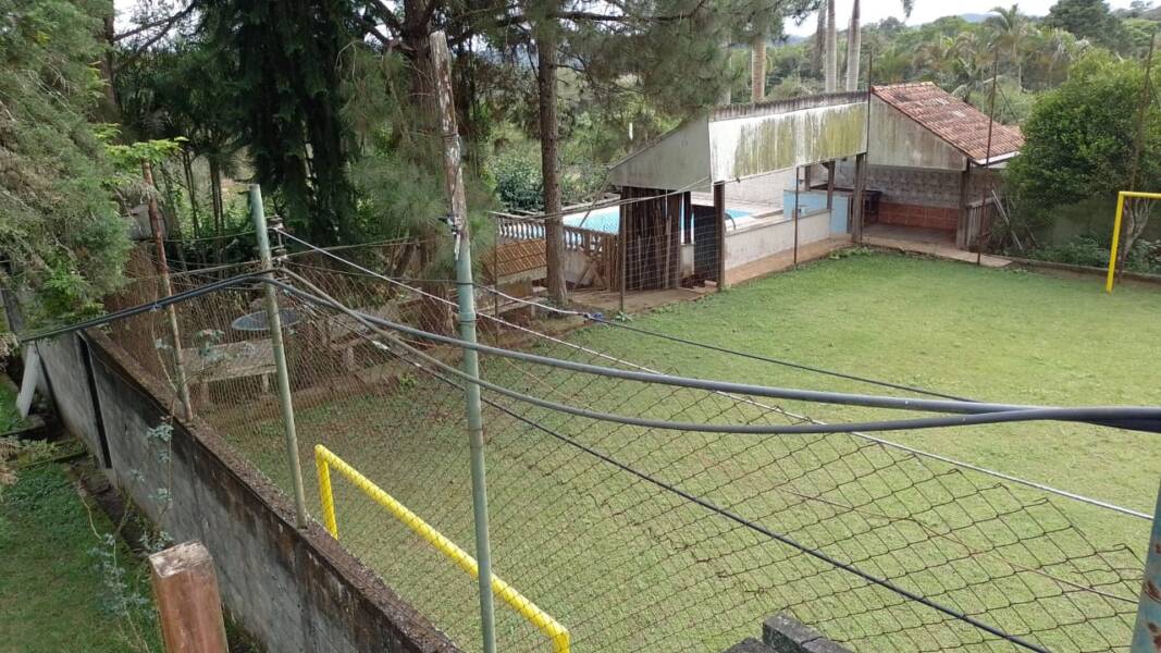 Chácara para locação em taiaçupeba - mogi das cruzes