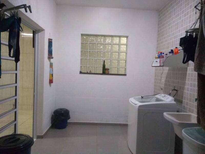 Sobrado belíssimo em biritiba mirim