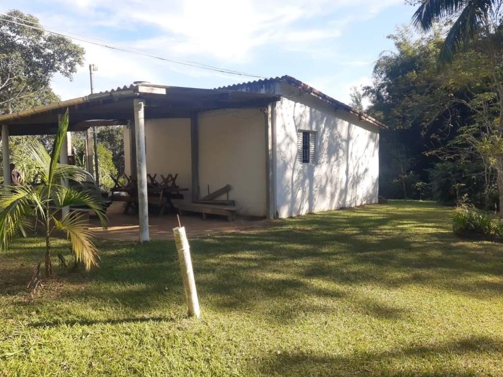 SÍtio de 20.000 m² com nascente