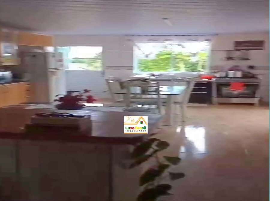 Chácara de 2000 m² apenas 300,00