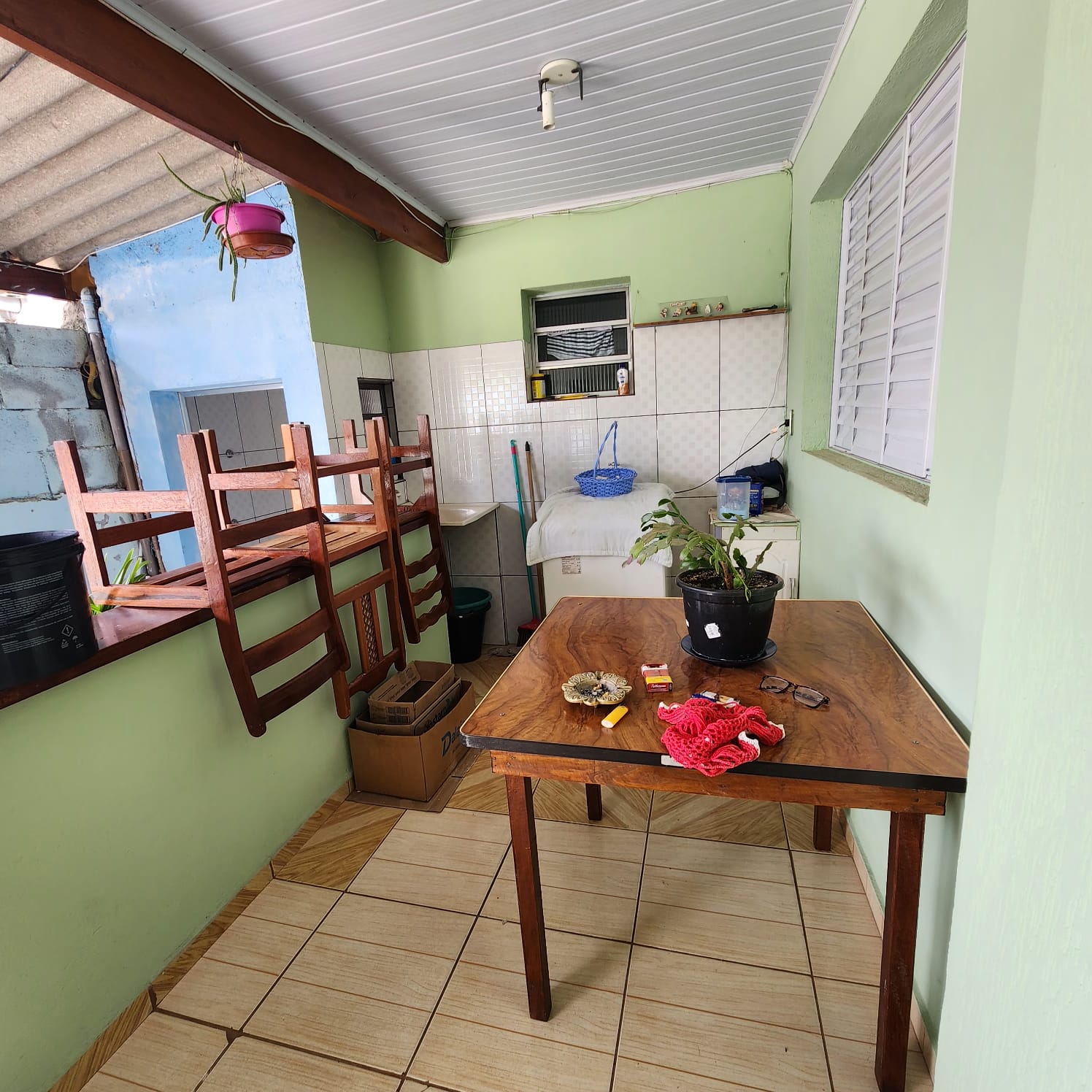 Belíssimo sobrado com terreno de 250 m² apenas 430 mil