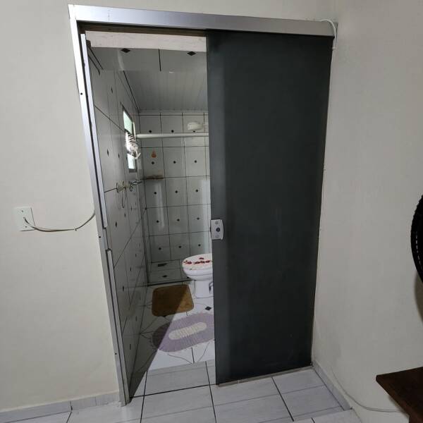 Belíssimo sobrado com terreno de 250 m² apenas 430 mil