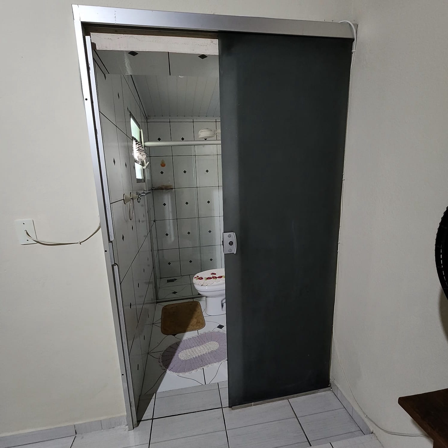 Belíssimo sobrado com terreno de 250 m² apenas 430 mil