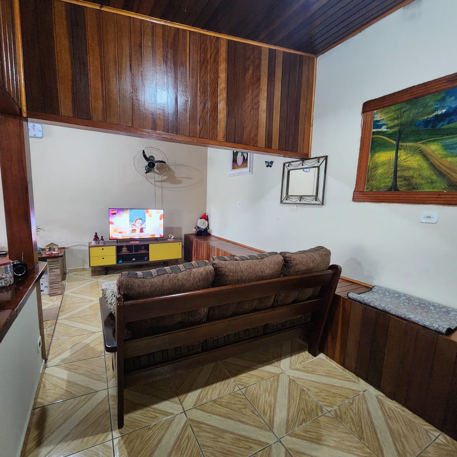 Belíssimo sobrado com terreno de 250 m² apenas 430 mil