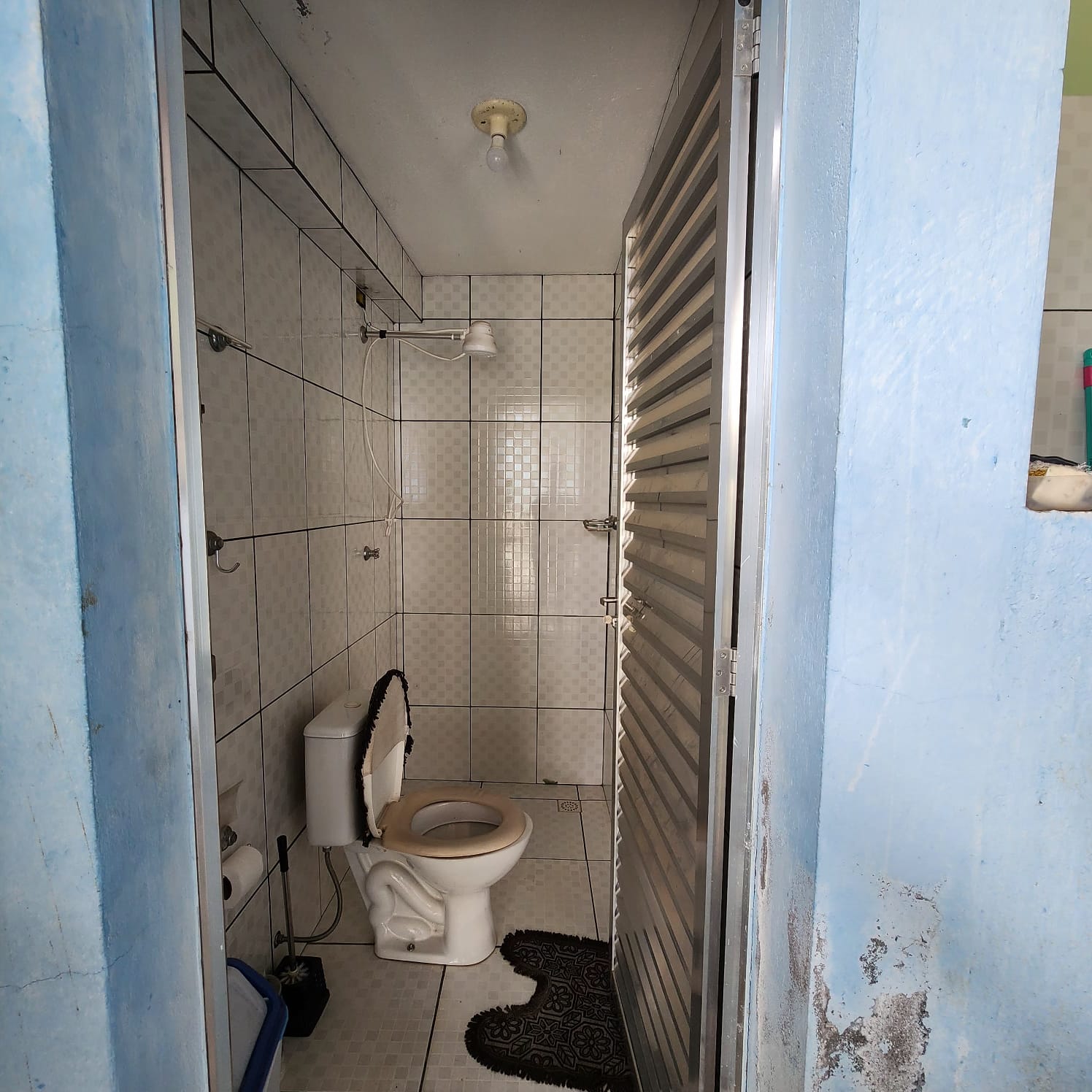 Belíssimo sobrado com terreno de 250 m² apenas 430 mil