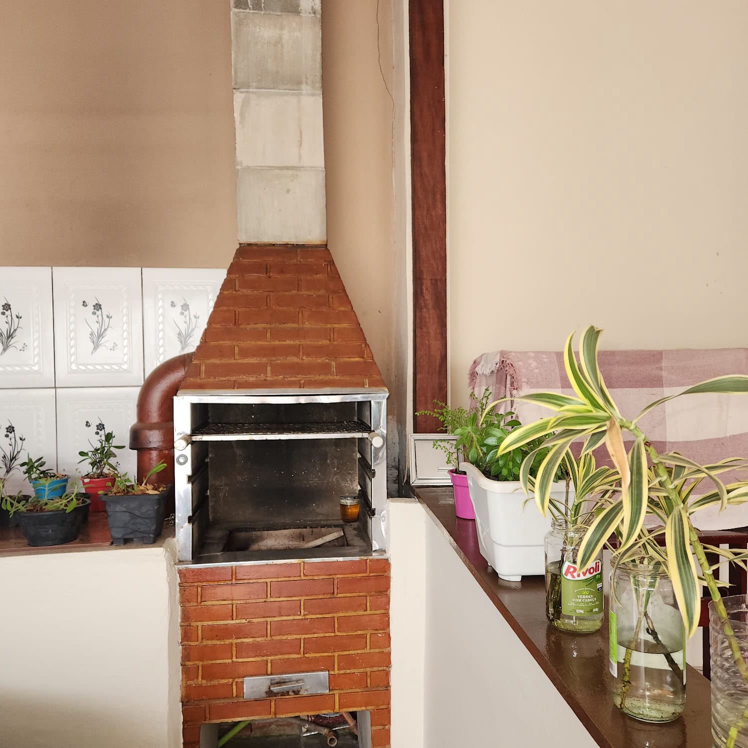 Belíssimo sobrado com terreno de 250 m² apenas 430 mil