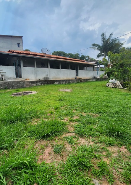 Chácara em salesópolis - r$ 520.000,00