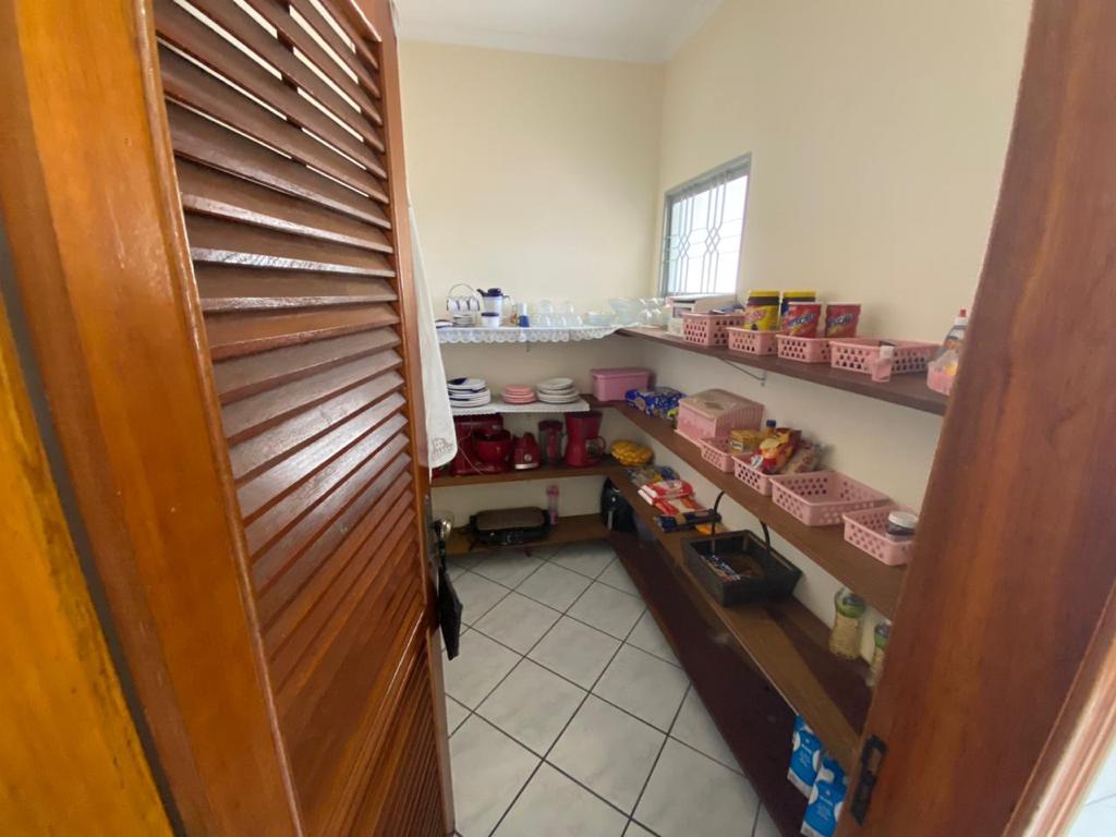 Belíssima casa em brás cubas - mogi das cruzes