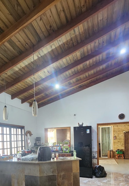 Chácara biritiba mirim – 2.129 m² de tradição e conforto por apenas r$ 600.000