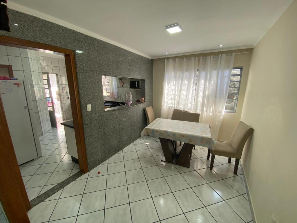Belíssima casa em brás cubas - mogi das cruzes