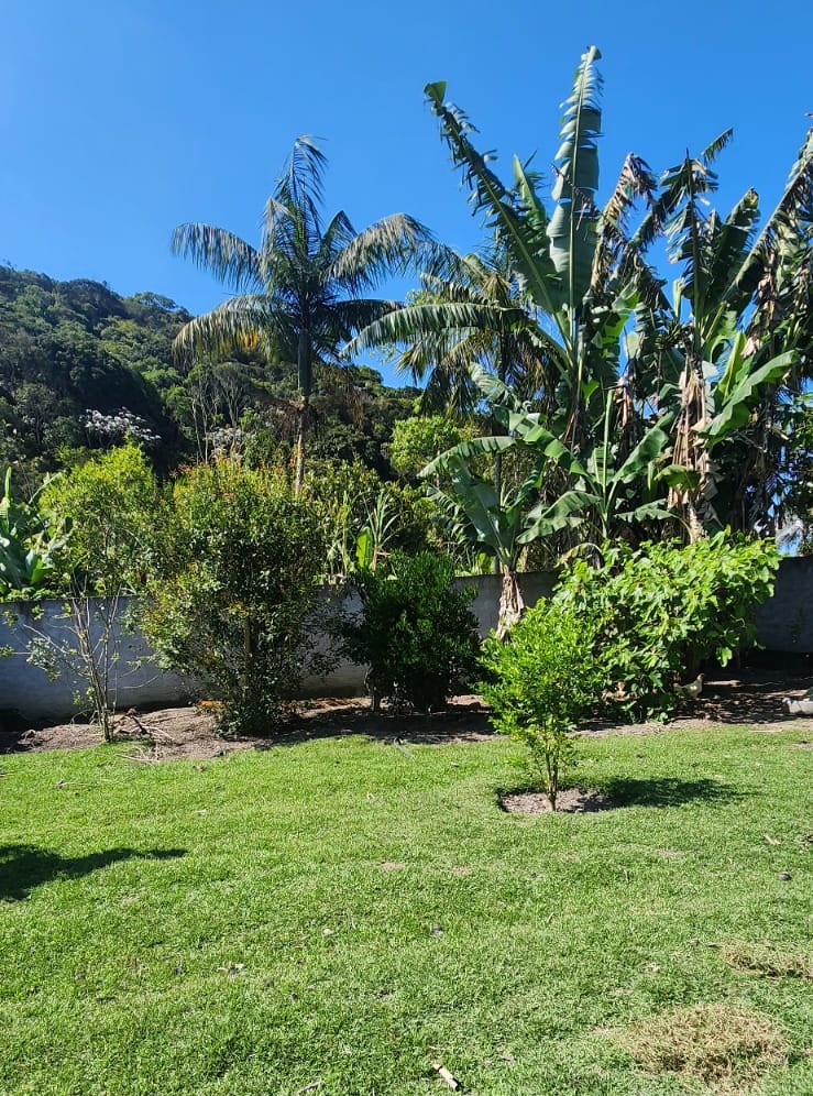 Chácara biritiba mirim – 2.129 m² de tradição e conforto por apenas r$ 600.000