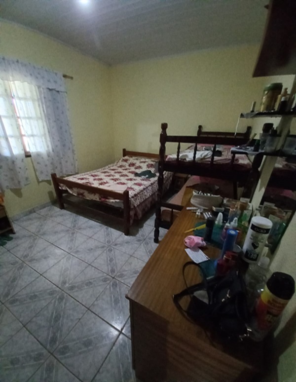 Chácara com 6.600 m² biritiba mirim apenas r$ 750 mil
