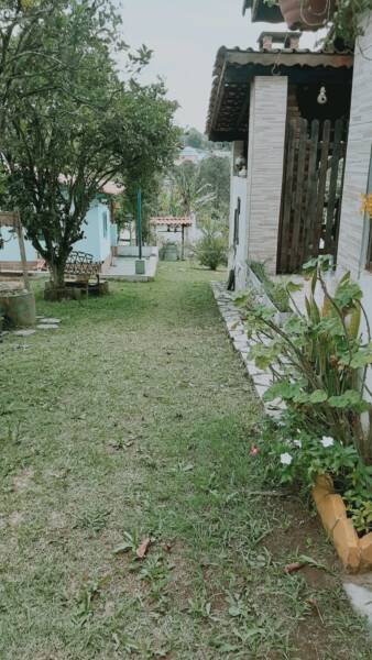 Vende-se chácara estilo rústico em biritiba mirim, 1000 m² apenas 600 mil