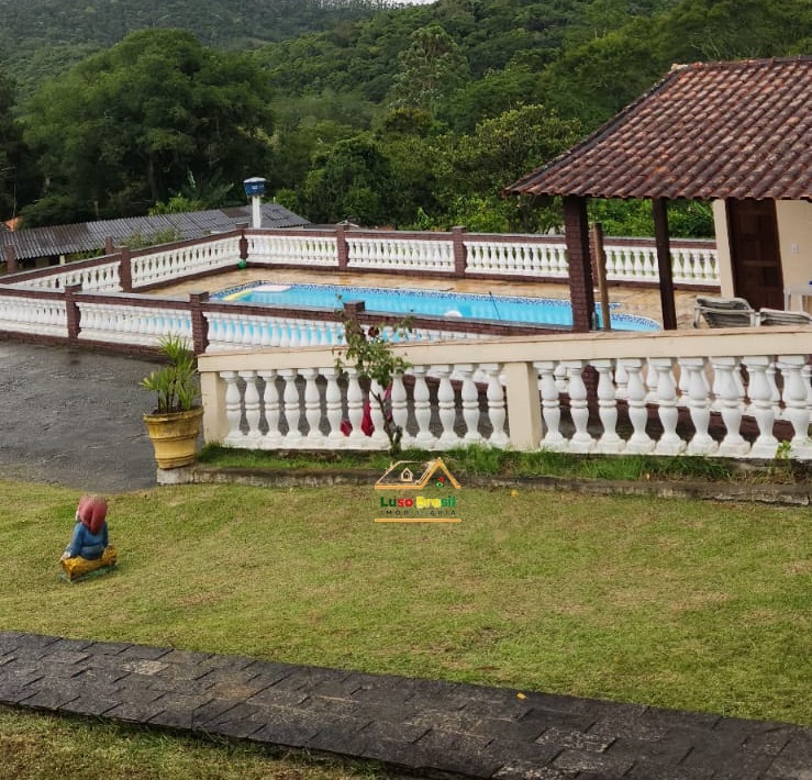 Chácara espetacular à venda em biritiba mirim com 7.000m²m