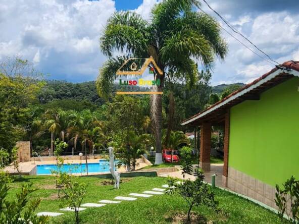 Paraíso de chácara no nirvana em biritiba mirim