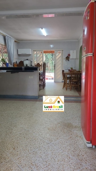 Sítio à venda em guararema, refúgio natural com casa, lagos e 22.000 m²