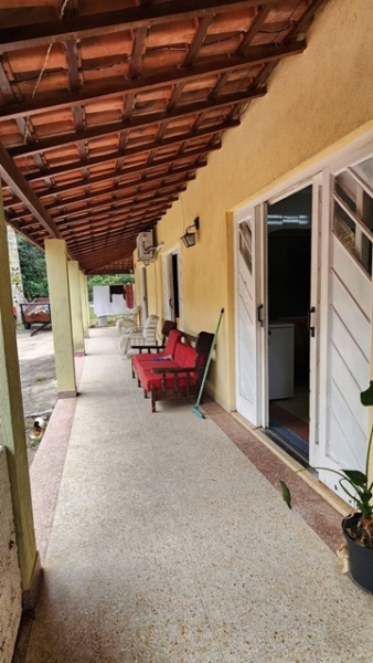 Sítio à venda em guararema, refúgio natural com casa, lagos e 22.000 m²