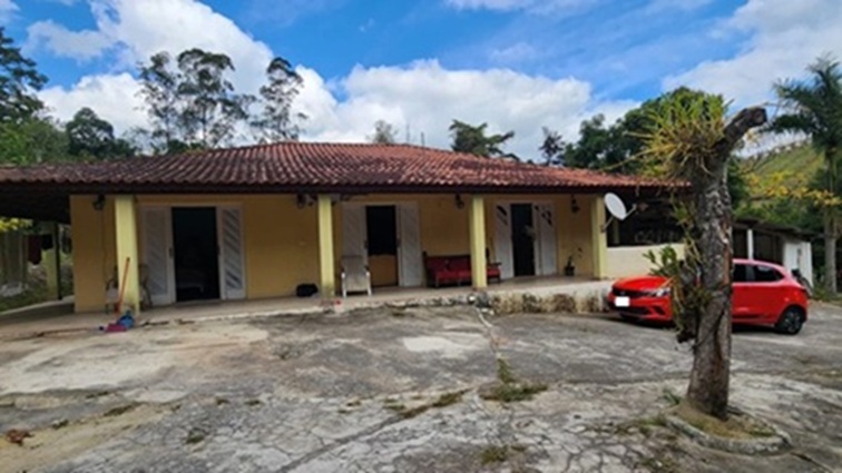 Sítio à venda em guararema, refúgio natural com casa, lagos e 22.000 m²