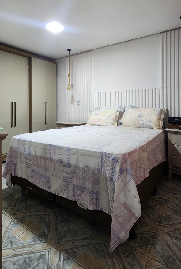 Chácara pé no asfalto biritiba mirim 6 dormitórios apenas 430 mil