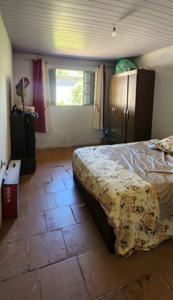 Chácara pé no asfalto biritiba mirim 6 dormitórios apenas 430 mil