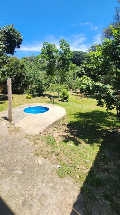 Chácara pé no asfalto biritiba mirim 6 dormitórios apenas 430 mil