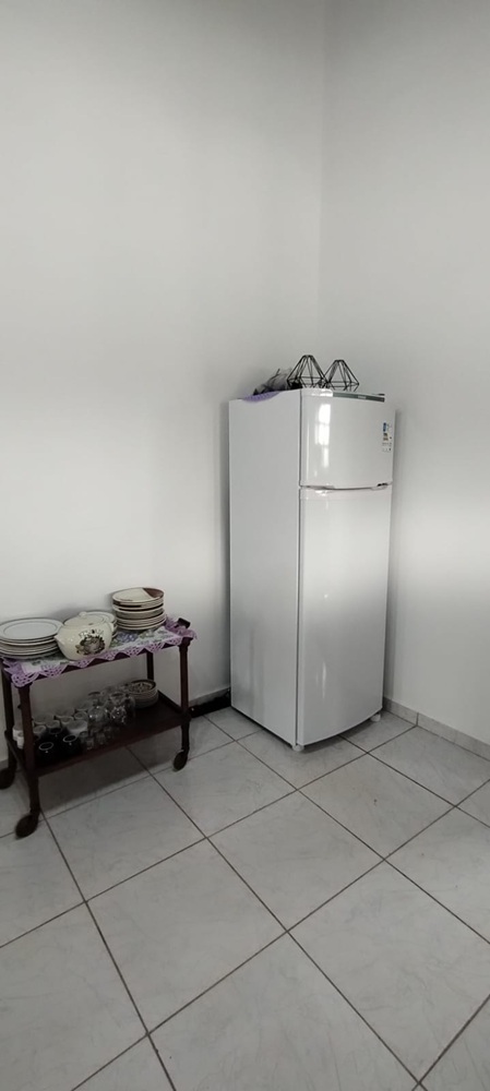 Linda chácara com piscina a apenas 3,5 km do centro