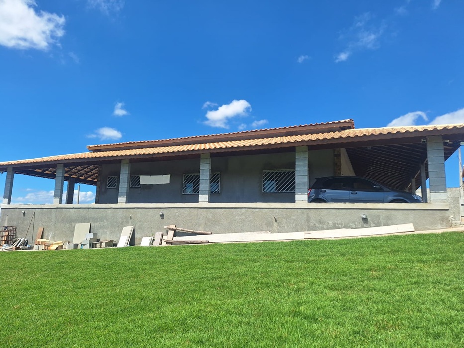 Chácara de alto padrão no bairro nirvana em biritiba mirim