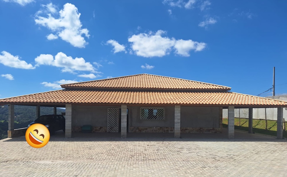 Chácara de alto padrão no bairro nirvana em biritiba mirim