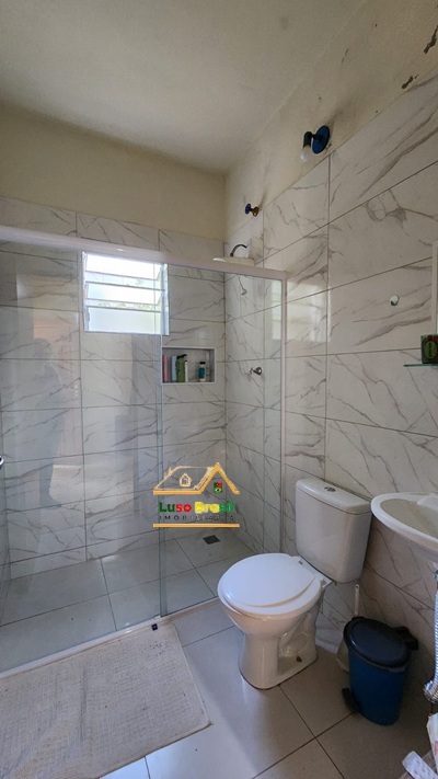 ChÁcara encantadora com 2 casas, piscina, Área de lazer, churrasqueira