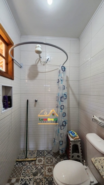 ChÁcara encantadora com 2 casas, piscina, Área de lazer, churrasqueira