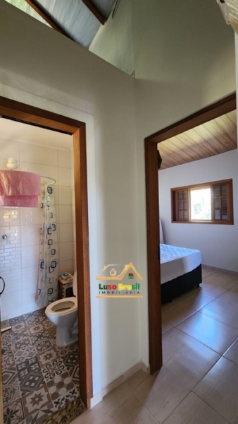 ChÁcara encantadora com 2 casas, piscina, Área de lazer, churrasqueira