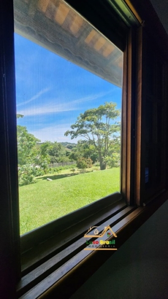 ChÁcara encantadora com 2 casas, piscina, Área de lazer, churrasqueira