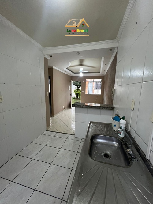 Oportunidade em brÁs cubas, casa com 2 dormitÓrios, conforto, seguranÇa e excelente localizaÇÃo