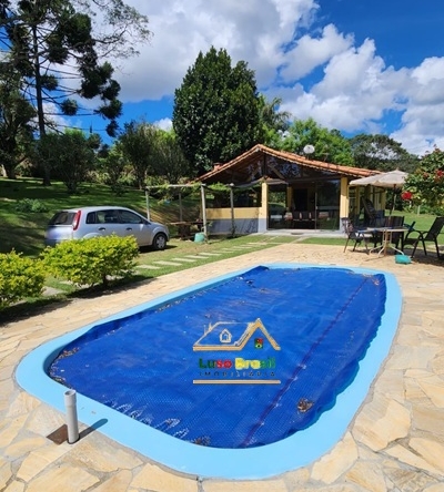 ChÁcara encantadora com 2 casas, piscina, Área de lazer, churrasqueira